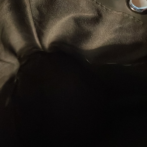 Juicy by Juicy Couture Black Crossbody Bag - Picture 6 of 9